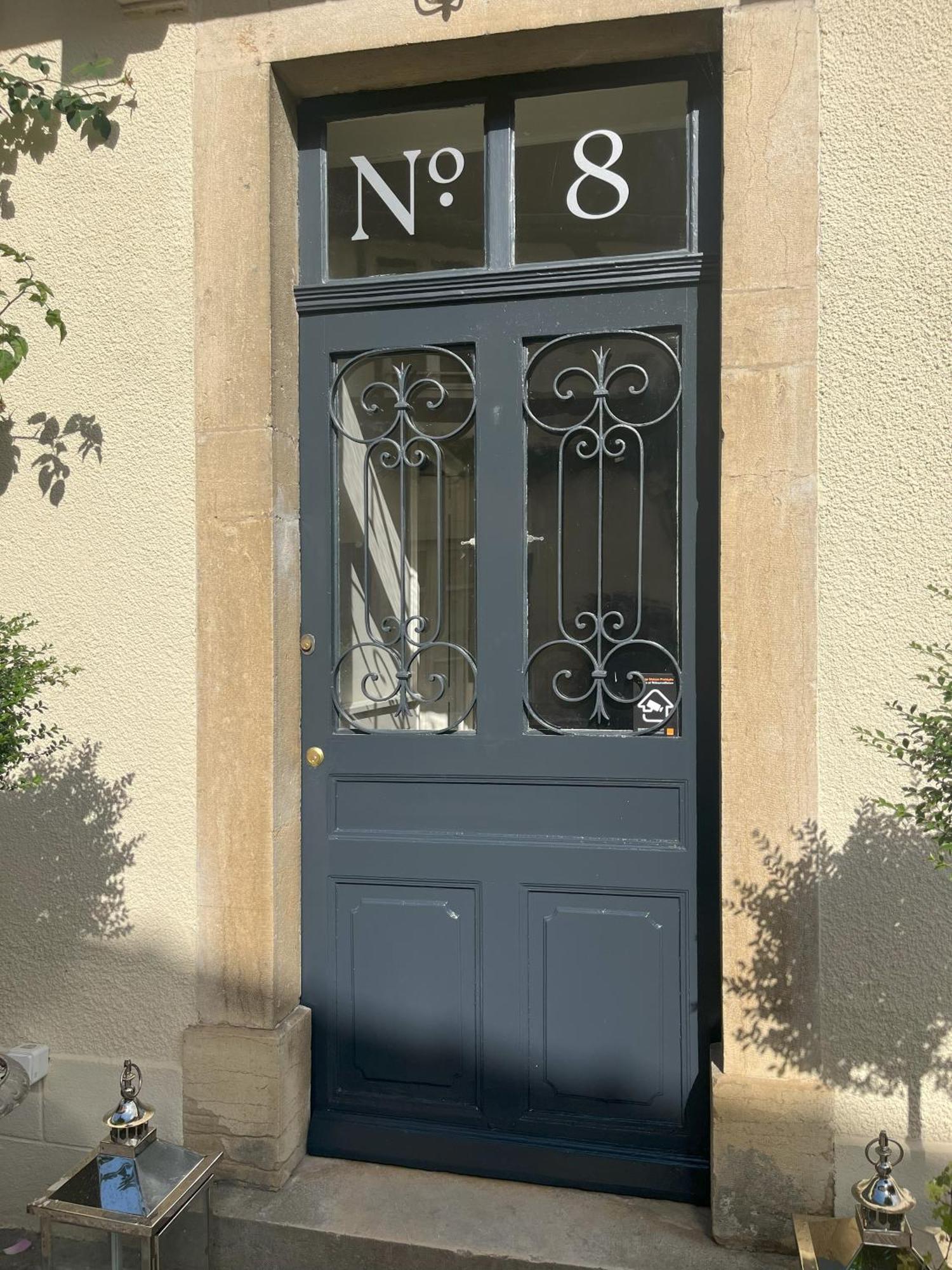 Number 8 Bed and Breakfast Meursault Buitenkant foto