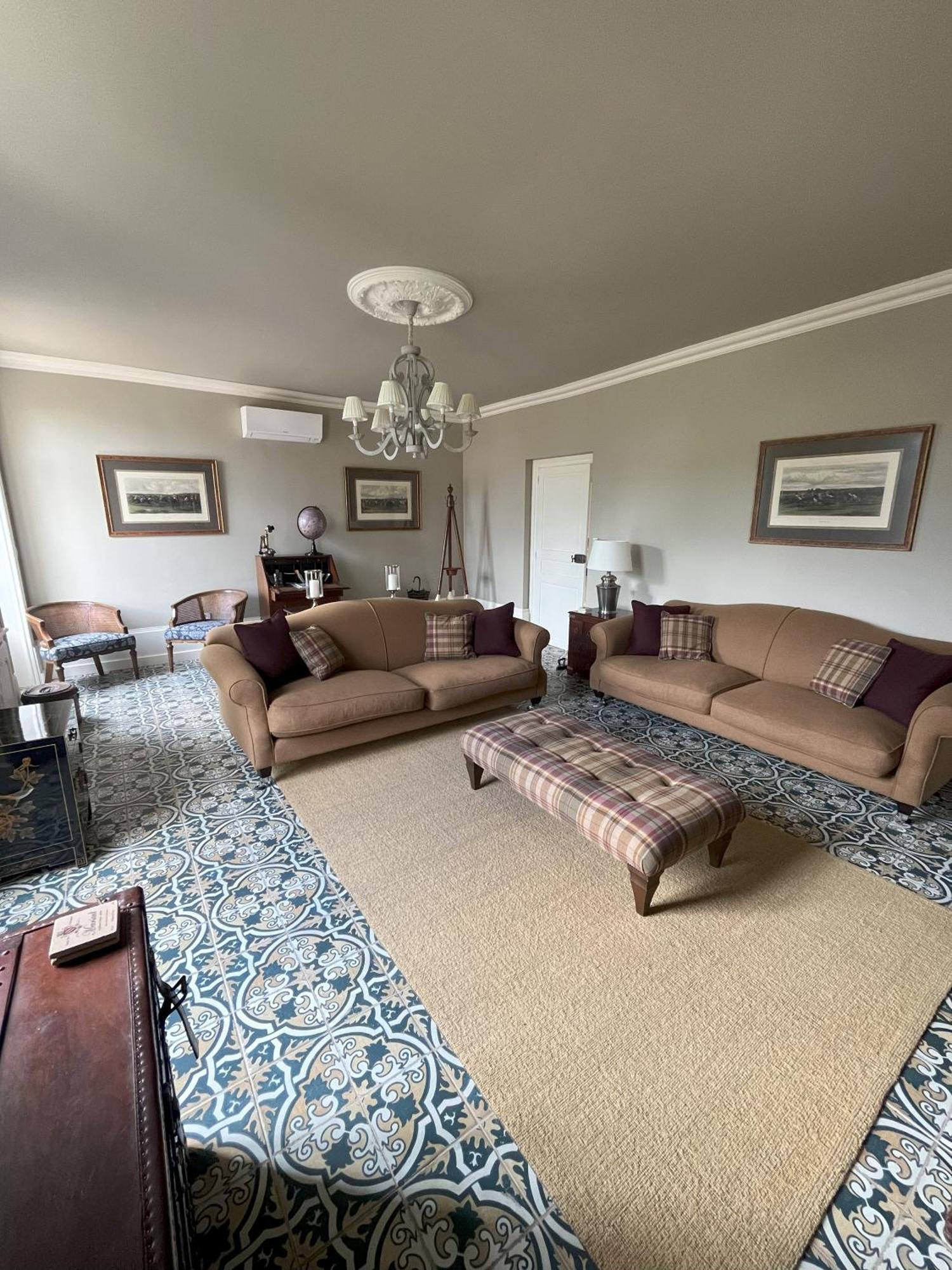 Number 8 Bed and Breakfast Meursault Buitenkant foto