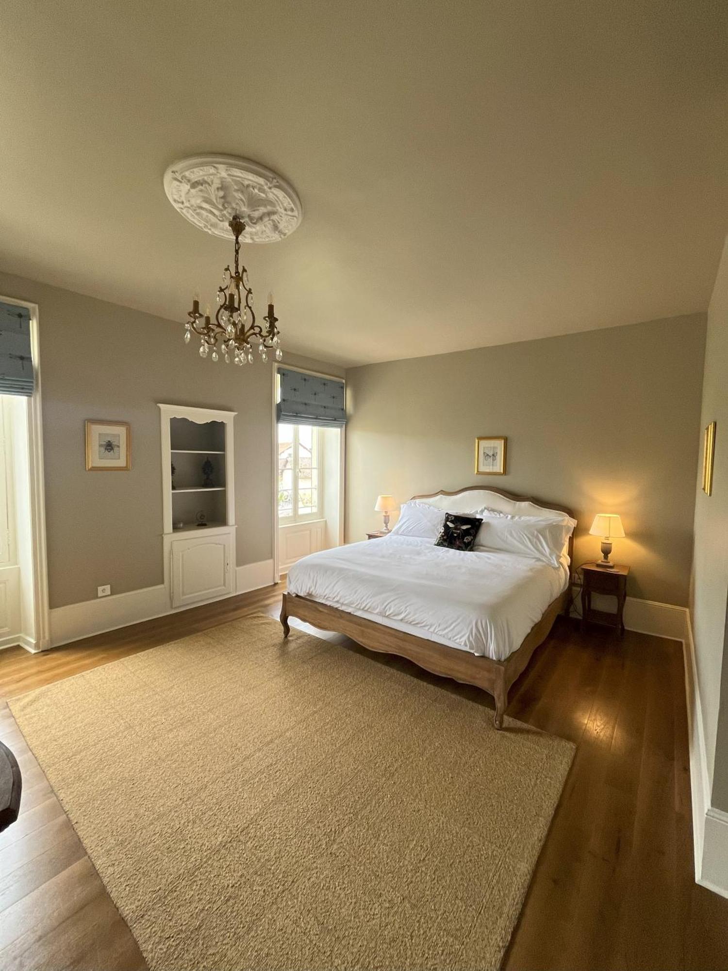 Number 8 Bed and Breakfast Meursault Buitenkant foto