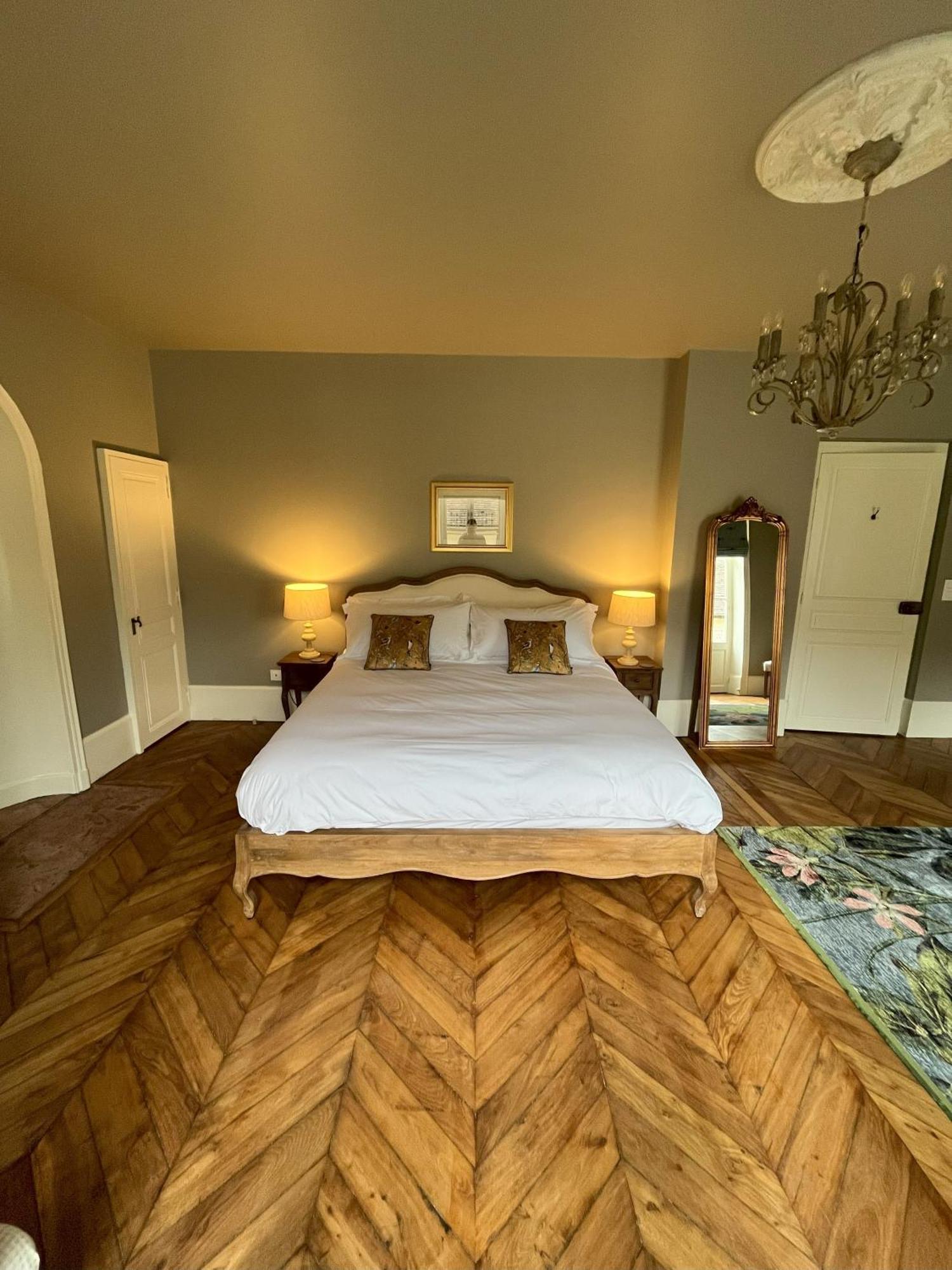 Number 8 Bed and Breakfast Meursault Buitenkant foto